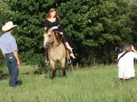 Fotoshooting mit Model und Pferd