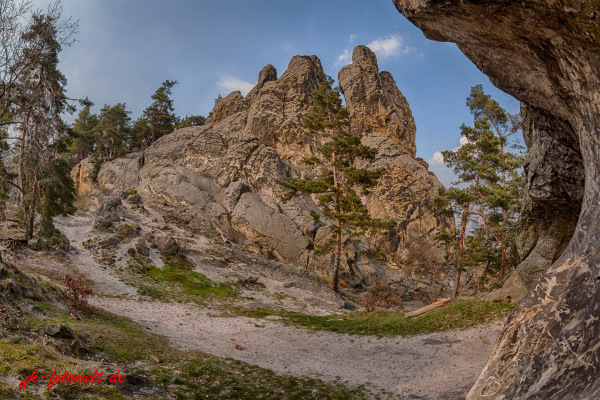 Teufelsmauer bei Thale Hamburger Wappen