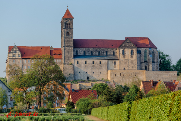 Quedlinburger Stiftskirche mit Schloss St. Servatius