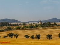 Blick von der Teufelsmauer auf die Teufelsmühle