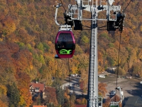 Blick in das Bodetal vom Hexentanzplatz mit herbstlicher laubfärbung