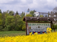 Blick auf das Berghotel Güntersberge