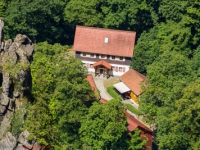 Blick auf die Gaststätte Königsruh im Hirschgrund