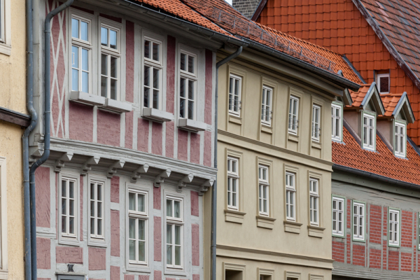 Welterbestadt Quedlinburg Straße mit Fachwerkhäusern