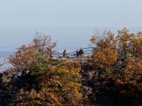 Blick in das Bodetal vom Hexentanzplatz mit herbstlicher laubfärbung