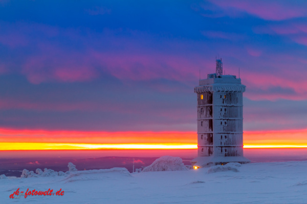 Nationalpark Harz Sonnenaufgang auf dem Brockenplateau Harz