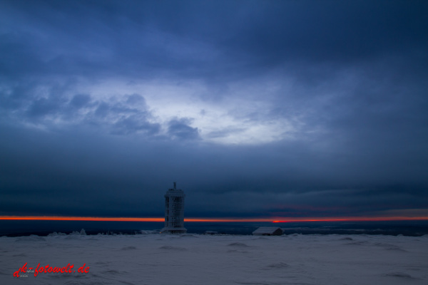 Nationalpark Harz Sonnenaufgang auf dem Brockenplateau Harz